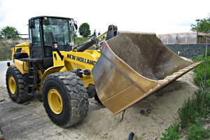 Bagger New Holland W270B