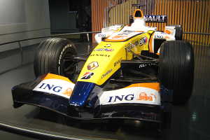 Renault R27 Formel-1 Auto
