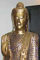 Figur in gold