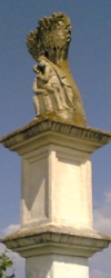 Maria Dreieichen Statue