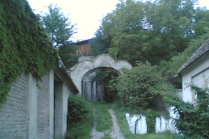 Bauernhaus-Zufahrt